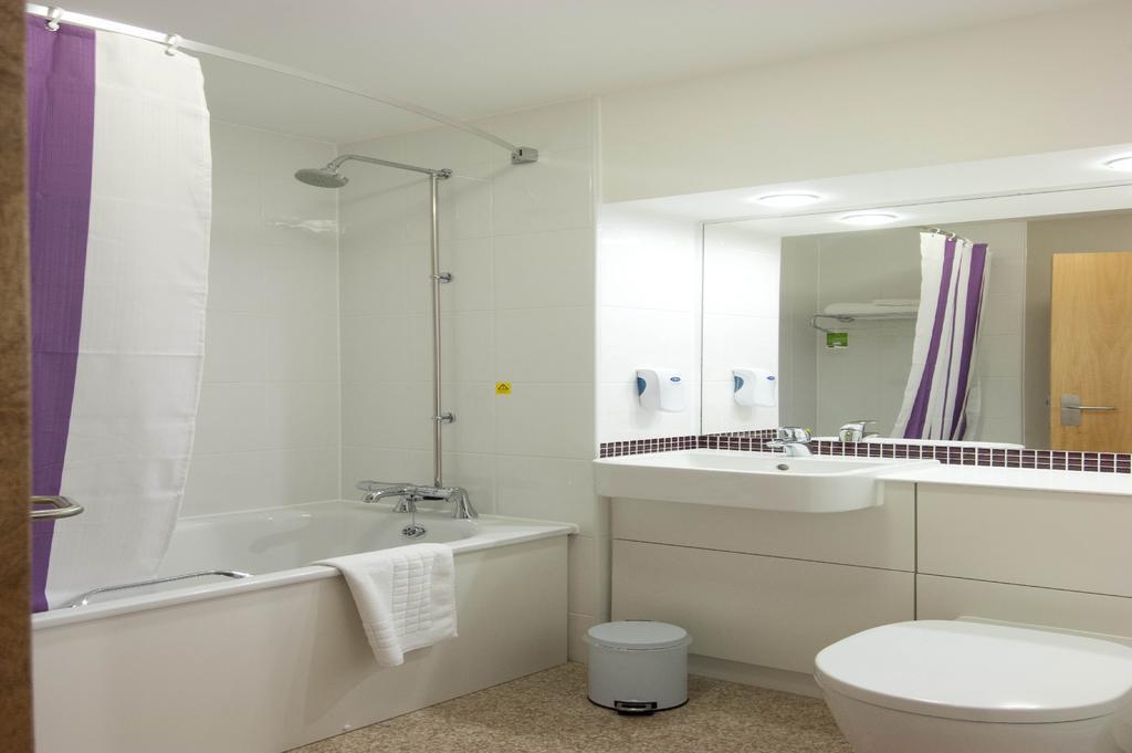 Premier Inn Hemel Hempstead Central Buitenkant foto