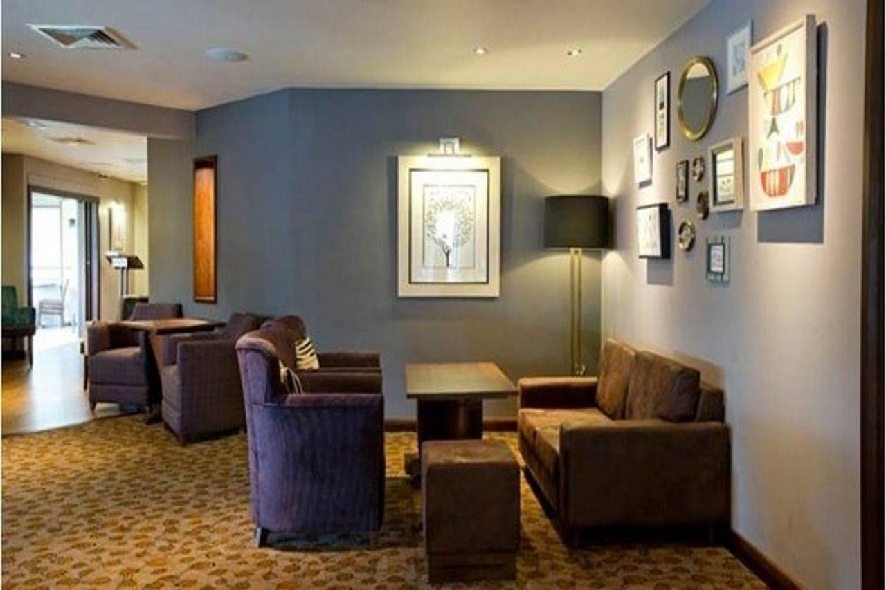 Premier Inn Hemel Hempstead Central Buitenkant foto